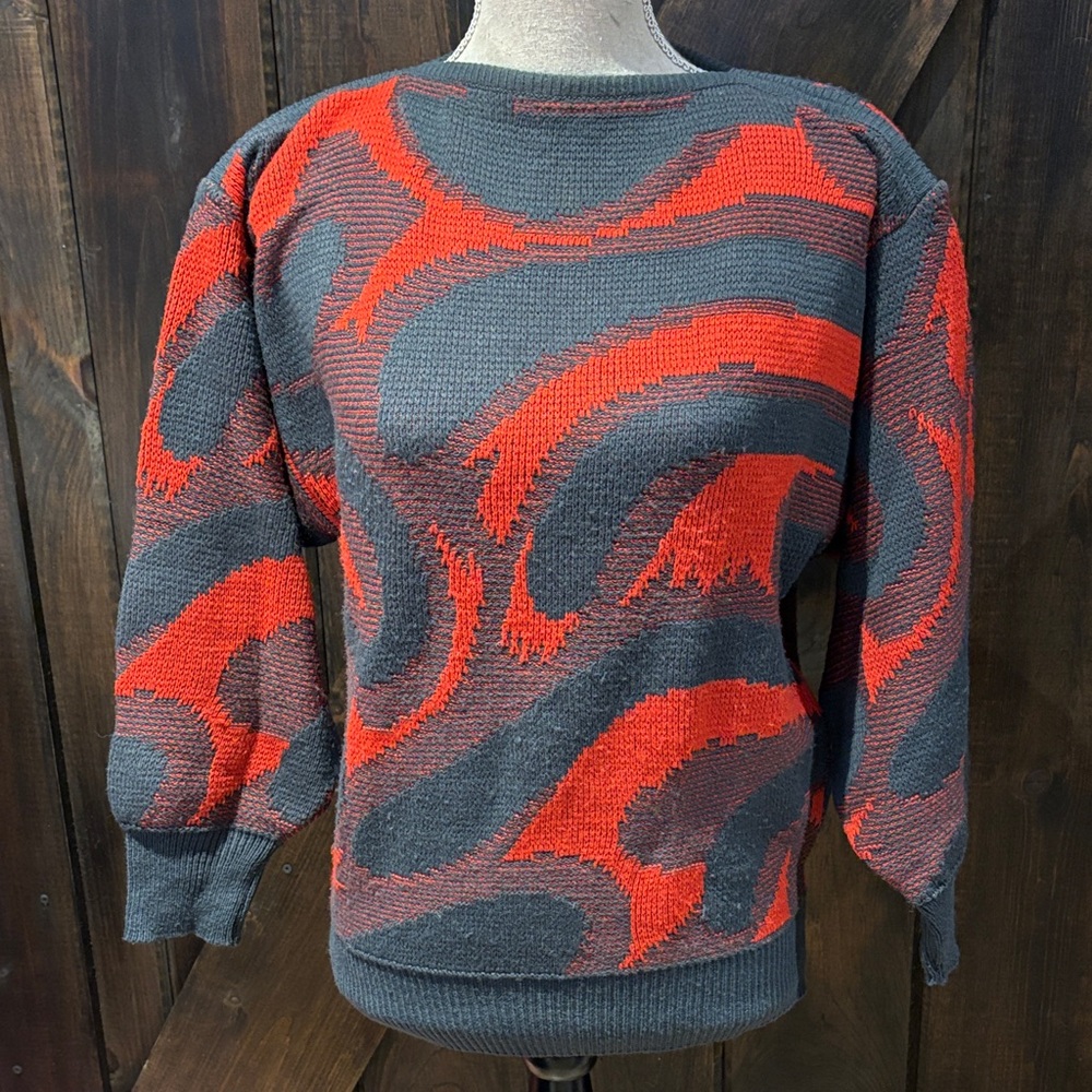 Vintage Mondi Red and gray patterned 50% wool Sweater size 36